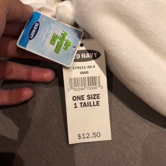 Kids fleece winter hat and gloves - Picture 3 of 3